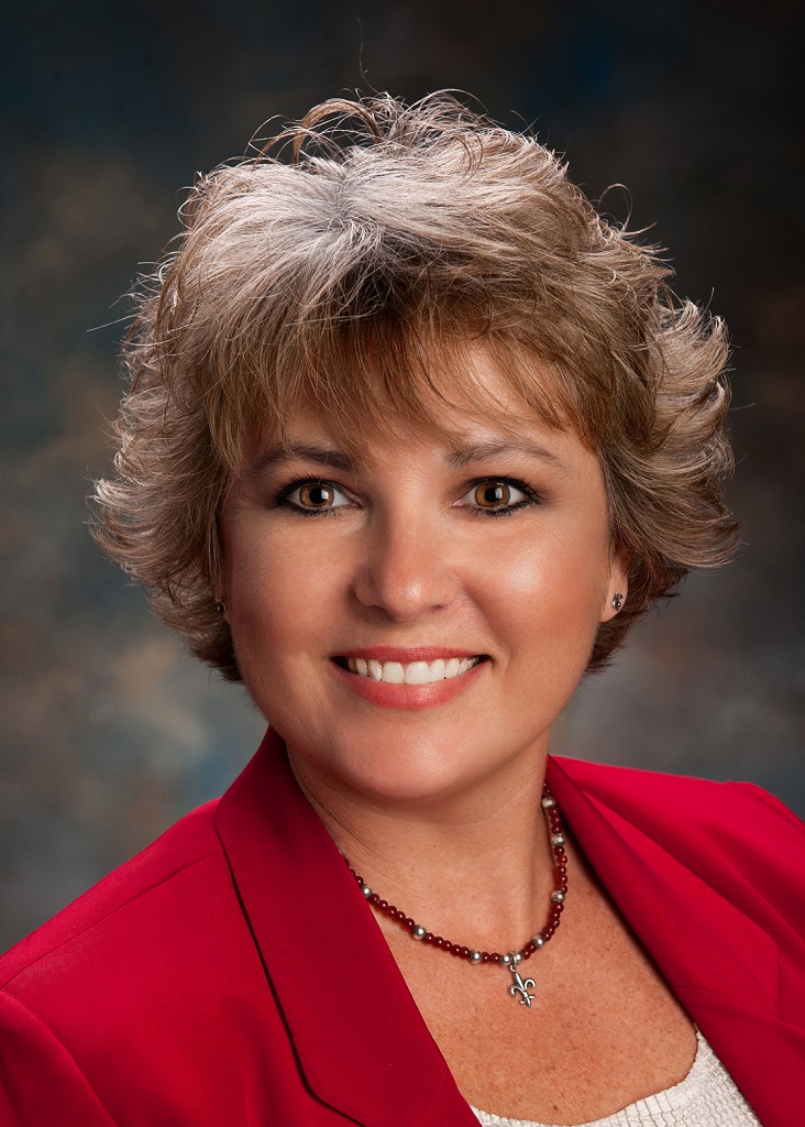 ShareeBroussard2014_1_PhotoCredit-SteveGoraum