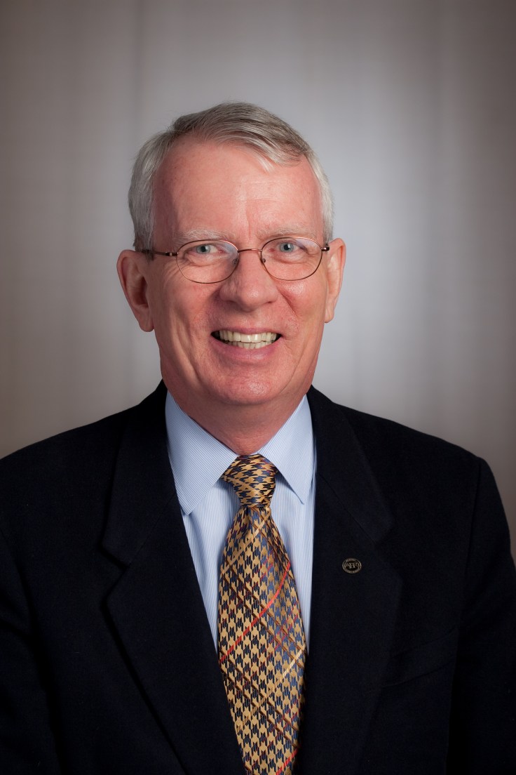 Hazlett_Kirk_Headshot